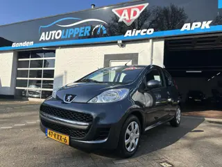 Peugeot 107 1.0-12V XS /Airco/Automaat/All season banden/Nieuwe apk bij aflevering