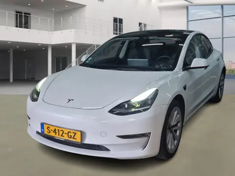 Tesla Model 3 Long Range AWD 75 kWh|Dual Motor|62.895km|Pano|Facelift|Trekhaak|ACC