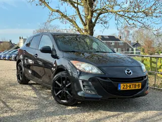 Mazda 3 2.0 DiSi Business Plus | Cruise + Clima + Bose Nu € 5.975,-!!!