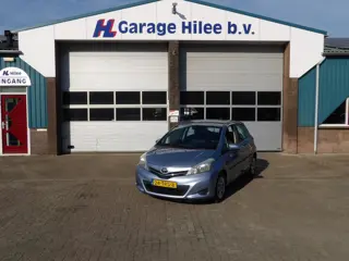 Toyota Yaris 1.3 VVT-i Aspiration (bj 2012, automaat)
