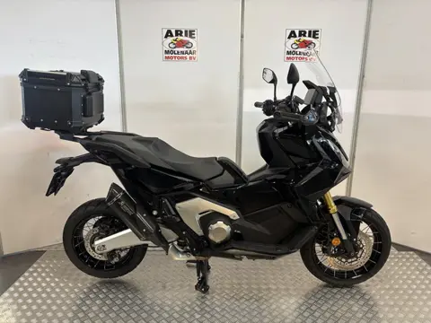 Honda X-ADV 750 (bj 2025)