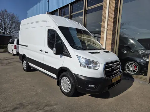 Ford Transit 2.0 TDCI 130Pk L2/H3 Trend AUTOMAAT Airco Trekhaak Cruisecontrol Stoelverwarming Parkee