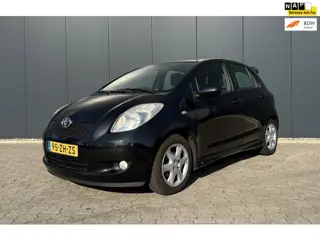 Toyota Yaris 1.3 VVTi Luna Airco Cruise Keyless nieuw APK NAP