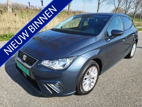 SEAT Ibiza 1.0 TSI Excellence ** NAVI ** Carplay ** Bluetooth ** CAMERA **