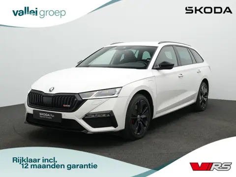 Skoda Octavia Combi 1.4 TSI RS iV 245 pk PHEV | Matrix LED | Achteruitrijcamera | Stoelverwarming | 