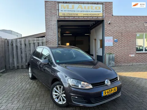Volkswagen Golf 1.2 TSI lounge airco navigatie cruise control
