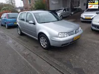 Volkswagen Golf 1.4-16V