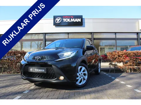 Toyota Aygo X 1.0 VVT-i MT x-First | Rijklaar | Stoelverw. | Clima | LED | Adap. cruise | Apple/Andr