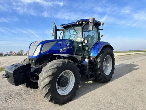 New Holland T7.270