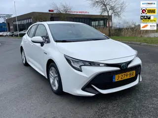 Toyota Corolla 1.8 Hybrid Business, Aut, Trekhaak, Acc, Cam, Carplay, Geen import, Nap, Volledig oh!