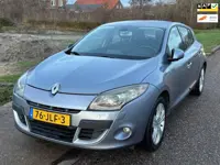 Renault Mégane 1.6 Dynamique 5-Drs ECC Audio-CD/Navigatie LMV 17" Cruisecontrol TCS Xenon ESP PDC Tr