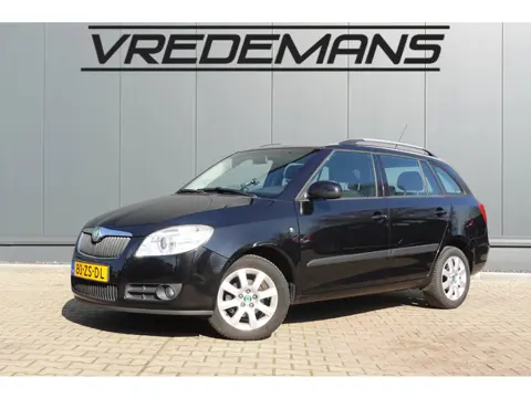 Skoda Fabia Combi 1.6-16V Elegance