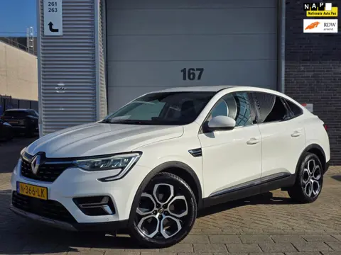 Renault Arkana 1.6 E-Tech Hybrid 145 Intens|Achteruitrij camera|NL auto