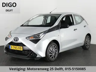Toyota Aygo 1.0 VVT-i X SILVERLINE FUN CARPLAY NAVI AIRCO.5 DRS .GARANTIE TOT 2031 !