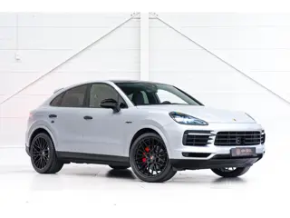 Porsche Cayenne Coupé 3.0 E-Hybrid | Bose | Sport Chrono | 22 Inch |