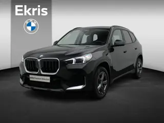BMW X1 xDrive30e Widescreen Display | Comfort Access | Grootlichtassistent | Parkeercamera | 17"