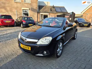Opel Tigra TwinTop 1.4-16V Rhythm Airco Leer 16 Inch 95405 Km