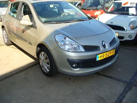 Renault Clio 1.6-16V Dynamique autom pano airco nap apk