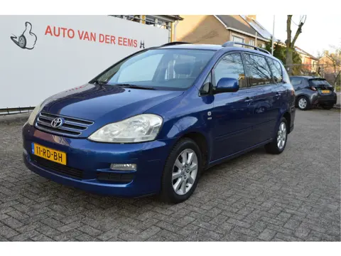 Toyota Avensis Verso 2.0i Linea Sol 7p. Aut. / NL-auto / Niet mooi / Goed poetsen / reactie per mail