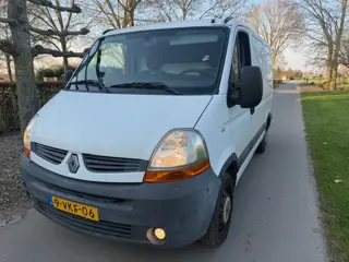 Renault Master T28 2.5 dCi L1H1 (bj 2010)