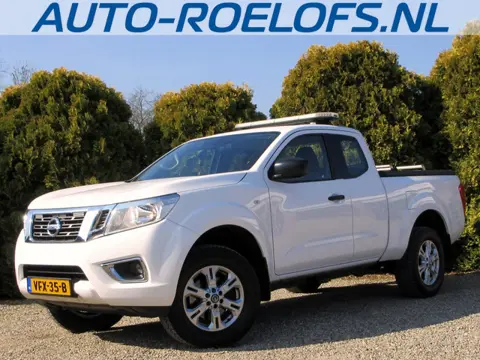 Nissan Navara 2.3 dCi Acenta King Cab*Cruise*Trekhaak*