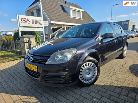 Opel Astra 1.4 Essentia