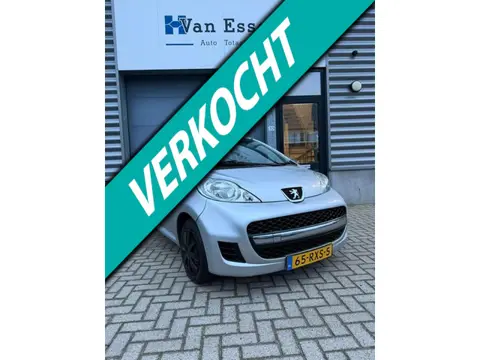 Peugeot 107 1.0-12V XR