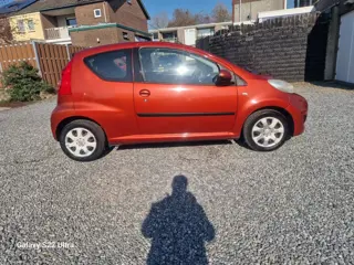 Peugeot 107 1.0-12V Sublime