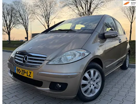 Mercedes-Benz A-klasse 170 Elegance AUTOMAAT/NAP/TREKHAAK/