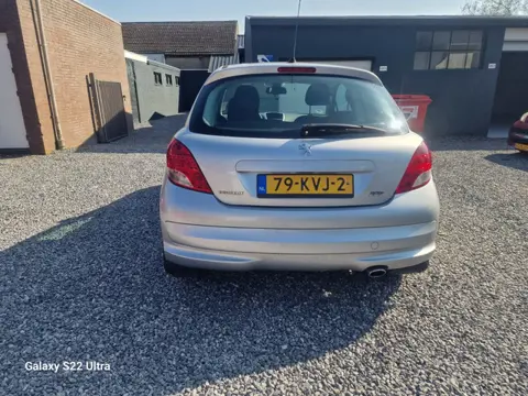 Peugeot 207 1.6 VTi XS