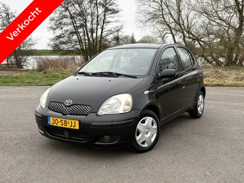 Toyota Yaris 1.3 VVT-i S-Line Airco Trekhaak Elektr. Ramen