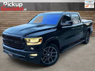 Dodge Ram 1500 5.7 v8 4x4 Crew cab Laramie Night , LUCHTVERING , CAMELEON , BLACK ON BLACK