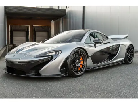 McLaren P1 - MSO Mercury Silver - 1 of 375 (bj 2014)