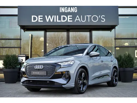 Audi Q4 Sportback e-tron 35 S-line Competition Pano RS-seats Camera Head-up