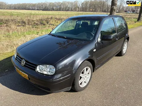 Volkswagen Golf 1.6-16V Ocean Airco/APK/LM/Cruise/Rijdt goed/Elektr ramen