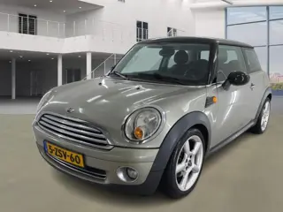 Mini Mini 1.6 Cooper/ AUTOMAAT/ LAAG KM