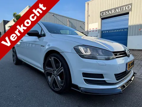 Volkswagen Golf VOLKSWAGEN GOLF 1.4 TSI R LINE AUTOMAAT