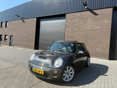 Mini Mini 1.6 Cooper S | 12MND GARANTIE | PANO DAK | LEDER | NW APK | CRUISE |