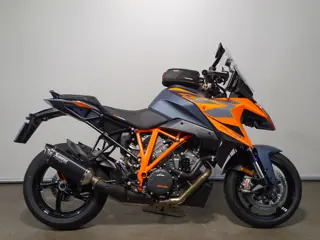 KTM 1290 SUPER DUKE GT (bj 2024)