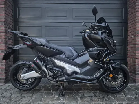 Honda BOM VOLLE X-ADV 750 DIKSTE op Marktplaats ABS A2 35 kw IXIL Beugels