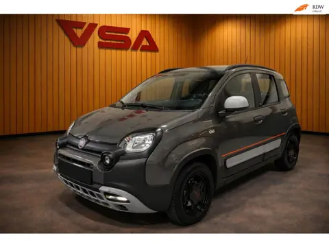 Fiat Panda 1.0 Hybrid Garmin Cross|Climate|Carplay|6 bak|half leer|DAB|nieuwstaat