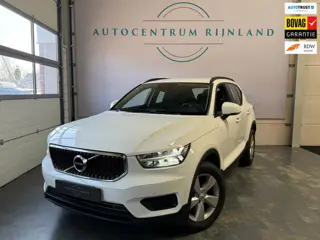 Volvo XC40 1.5 T2 Momentum Core Automaat Carplay Camera 1 Jaar Bovag garantie
