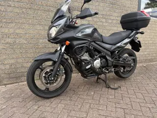 Suzuki V-Strom All-Road DL650 ABS.