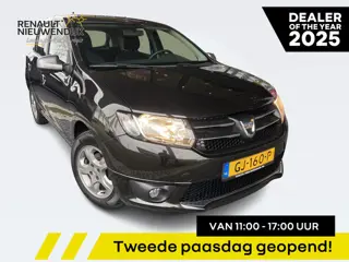 Dacia Sandero 0.9 TCe 10th Anniversary / DEALER ONDERHOUDEN / TREKHAAK / AIRCO / BLUETOOTH /