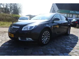 Opel Insignia Sports Tourer 1.6 T Sport apk 15-1-2027 complete auto
