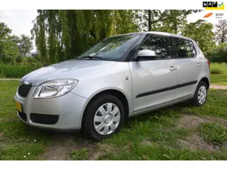 Skoda Fabia 1.2 Classic*hoogzitter*airco*weinig km's*apk 06-2026