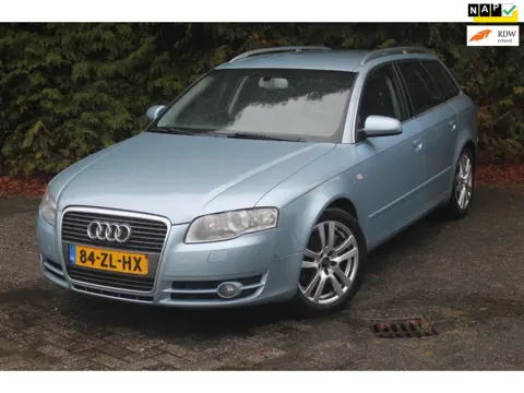 Audi A4 Avant 2.7 TDI Advance 180PK Automaat | Lederen bekleding | Trekhaak | Navigatie