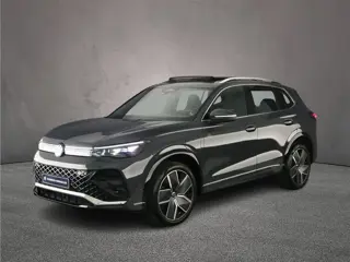 Volkswagen Tiguan R-Line Edition 1.5 TSI eHybrid 272pk DSG Automaat Trekhaak, Panoramadak, Adaptive 