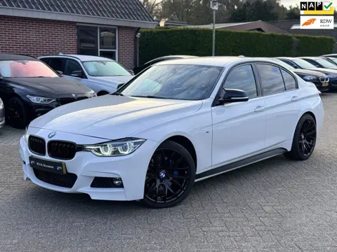BMW 3-serie 318i M Sport Lci|19 inch|Navigatie|Led|Cruise control|Climate control|Nette staat..