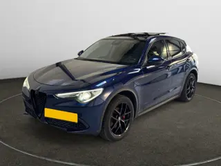 Alfa Romeo Stelvio 2.0 T AWD First Edition Aut- Panoramadak, Design Leder, Stuur/Stoelverwarming, Me